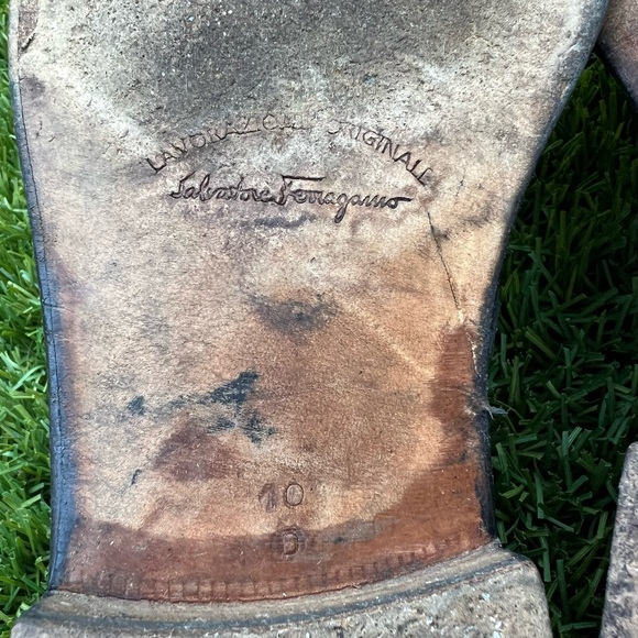 Salvatore Ferragamo Men's Lace Up Shoe in Black Size 10 - Picture 10 of 10